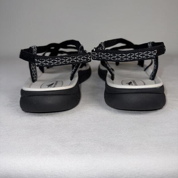 High Sierra Black Strappy Flip Flop Sandal - 9 - Picture 3 of 5